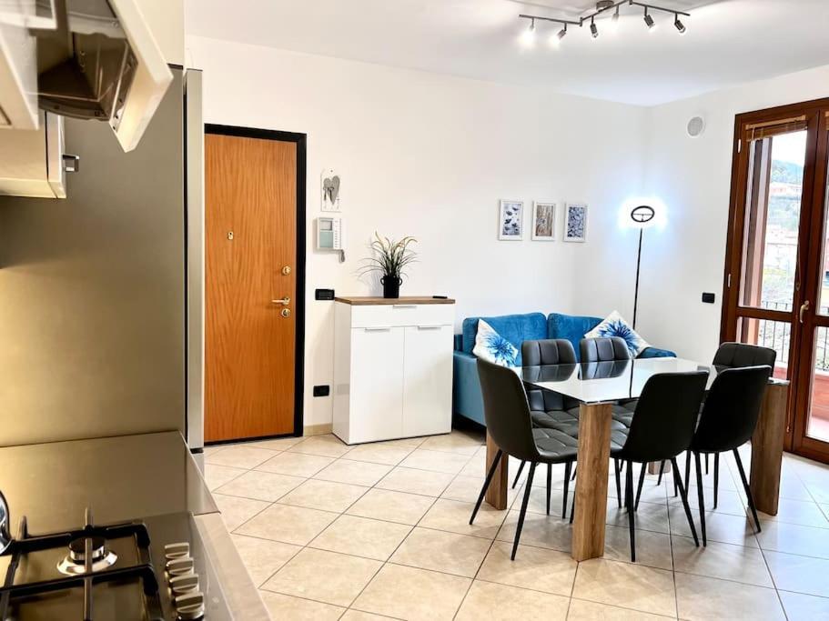 Comfyspot Apartment Rosia Bagian luar foto