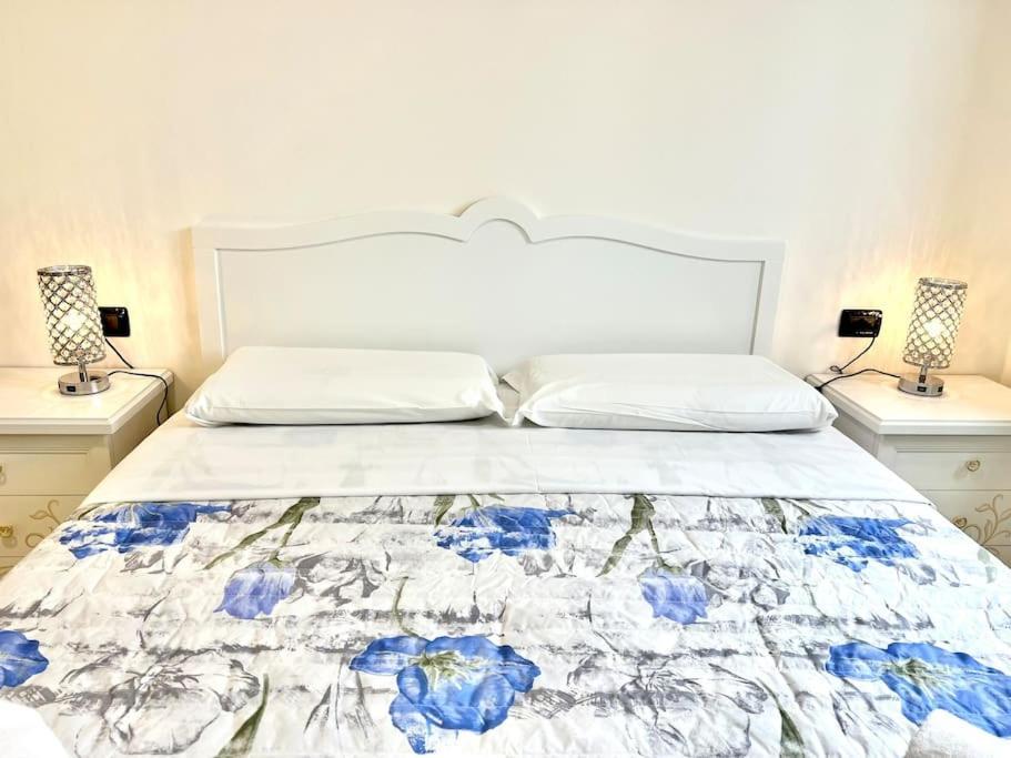 Comfyspot Apartment Rosia Bagian luar foto