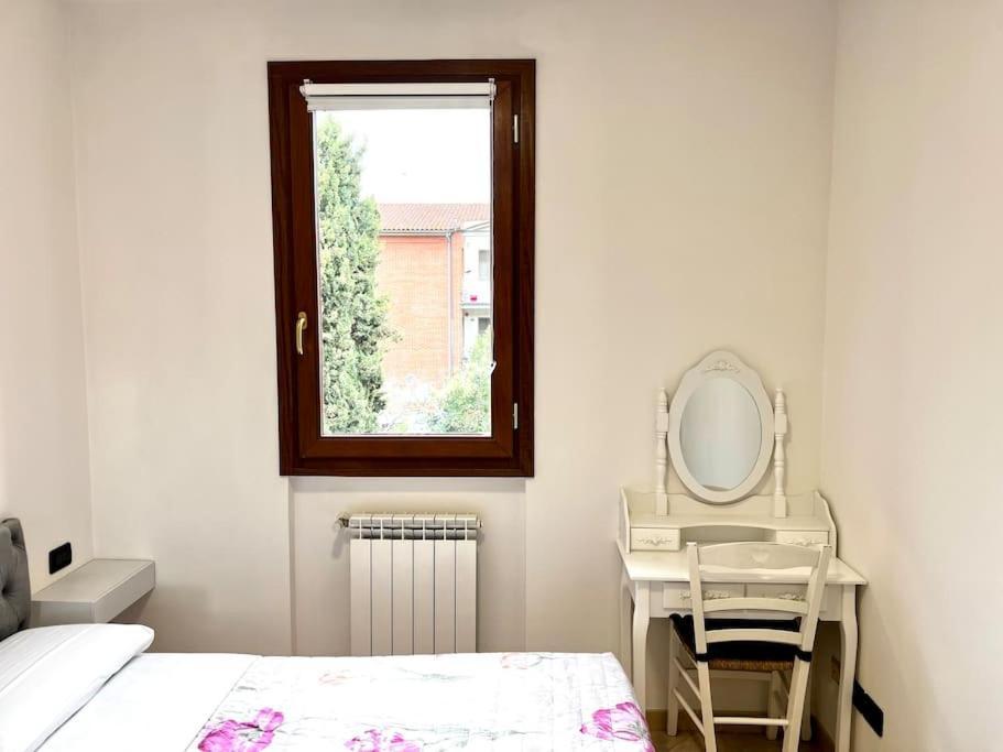 Comfyspot Apartment Rosia Bagian luar foto