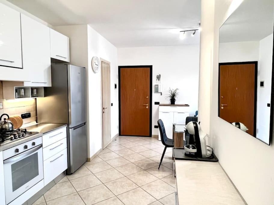 Comfyspot Apartment Rosia Bagian luar foto