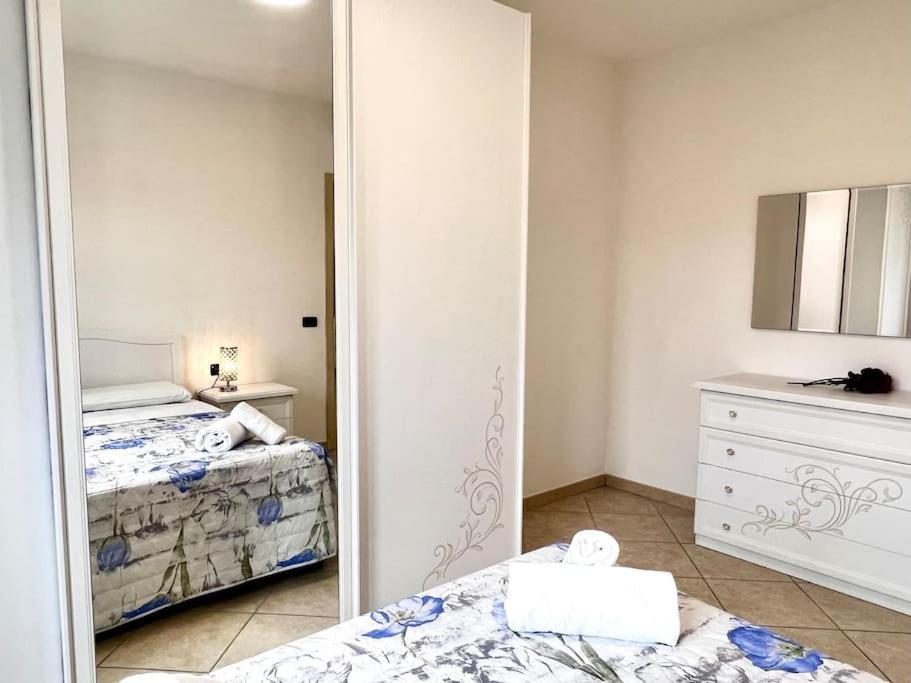 Comfyspot Apartment Rosia Bagian luar foto
