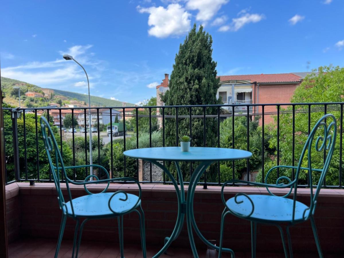 Comfyspot Apartment Rosia Bagian luar foto
